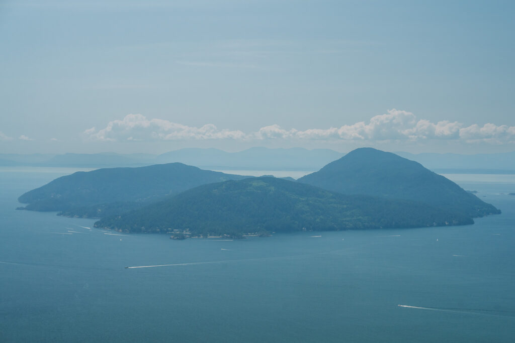 View from Tunnel Bluffs towards sunshine coast and Bowen Island 